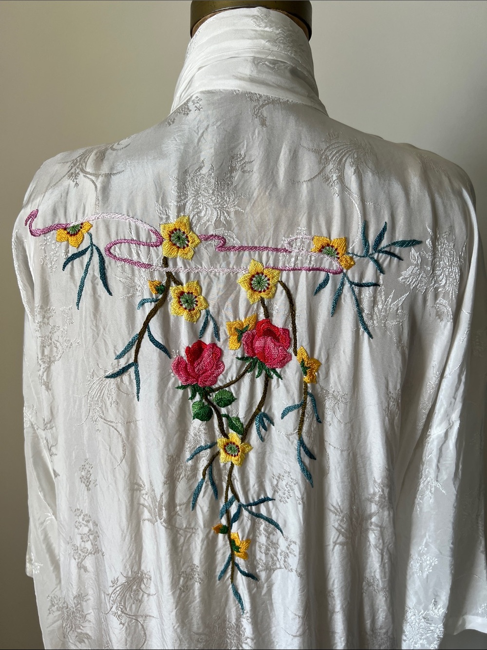 1980’s Vintage Asian Style Robe